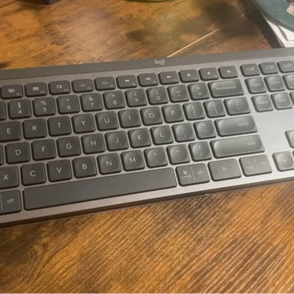 Logitech Dark Gray Wireless Keyboard